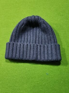 Uniqlo Navy Knit Beanie